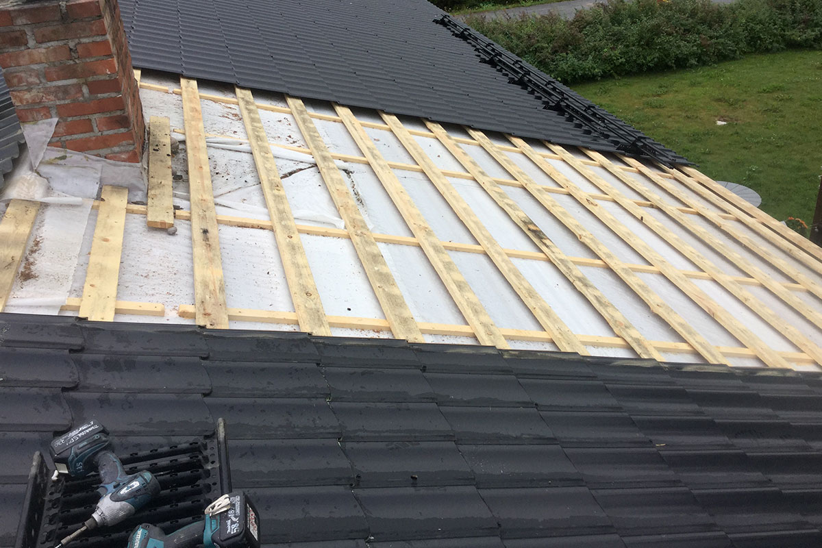 Aluskatteen korjaus, paikkaus ja tiivistys Hanko - paikkaus pitää rakenteet parhaassa turvassa 