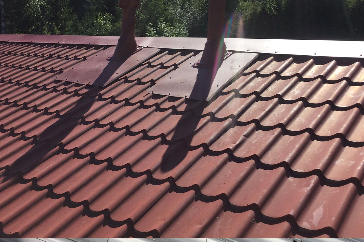 Peltikaton kunnostus Angelniemessä – suojataan kotisi sään vaihteluilta 