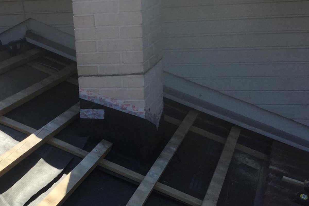 Tiilikaton korjaus Isojoki - Pitkäikäinen tiilikatto ammattilaisten käsissä 