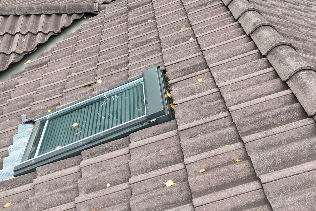 Tiilikaton korjaus Isokyrössä – laadukkaat tiilikattotyöt vaivattomasti toteutettuna 