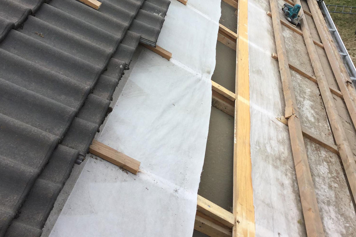 Aluskatteen korjaus Jokioinen – suojaa kattosi kosteudelta ja vaurioilta 