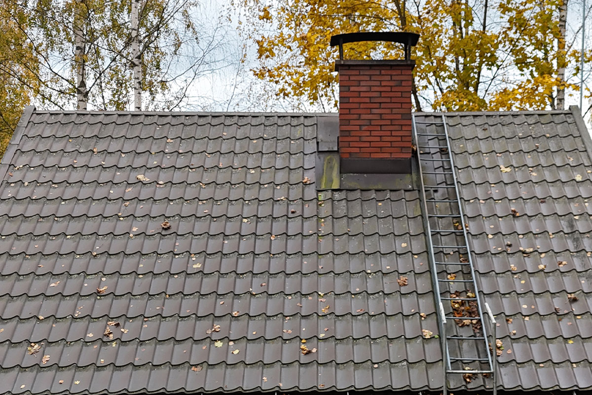 Omakotitalon, kesämökin tai muun rakennuksen katon korjaukset Humppilan alueella ammattitaidolla 