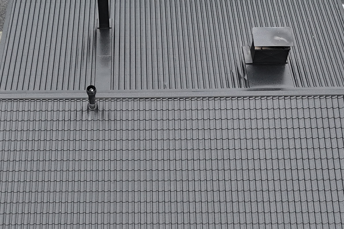 Omakotitalon, kesämökin tai muun rakennuksen katon korjaus Haapajärvellä onnistuu meiltä varmasti.