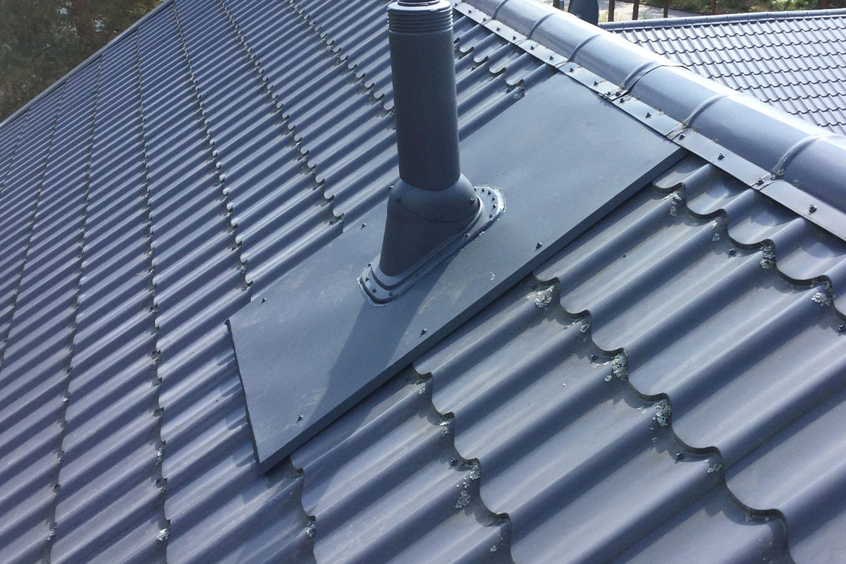 Peltikaton korjaus Joroinen – laadukkaat materiaalit ja ammattitaitoiset tekijät palveluksessasi. 