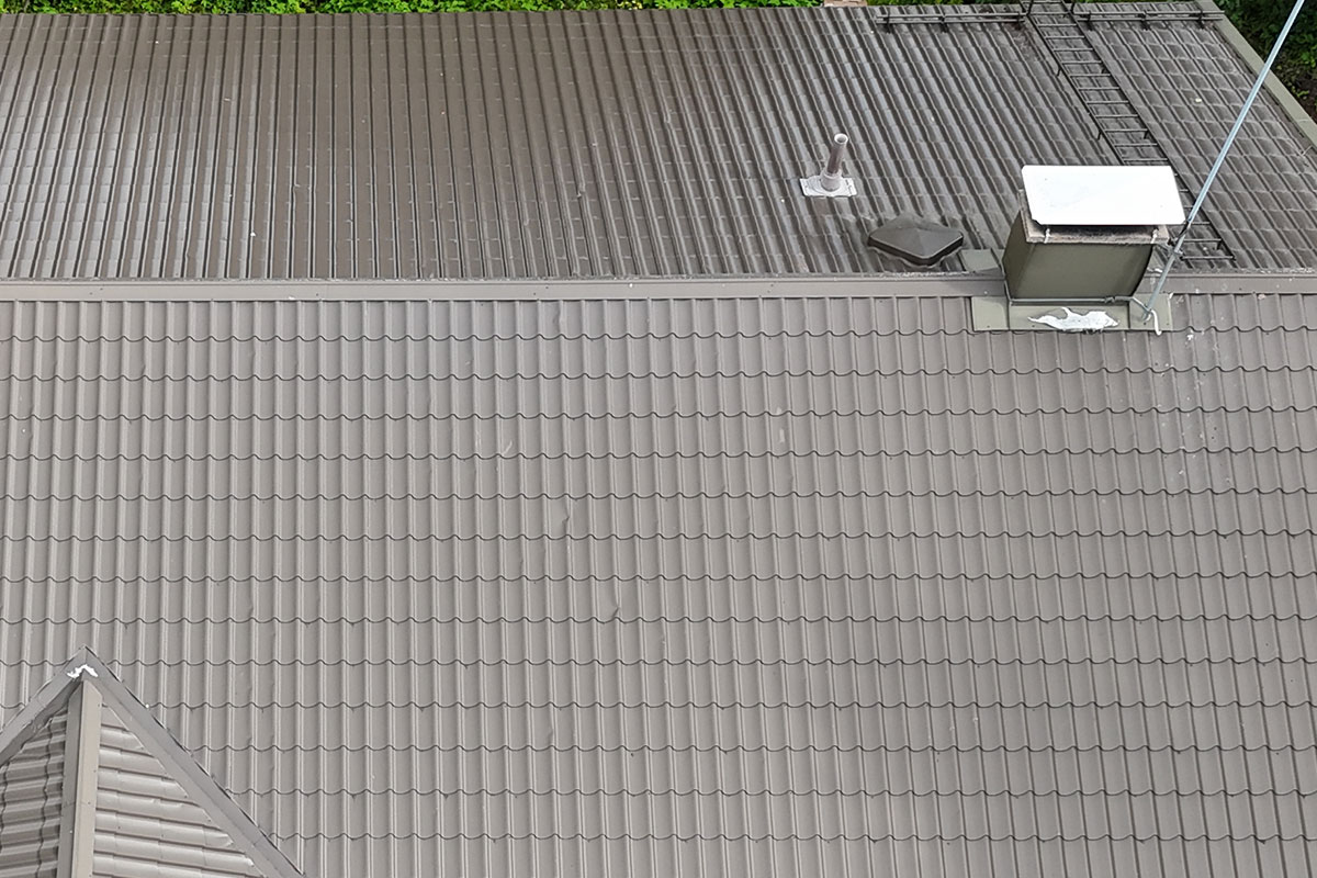 Omakotitalon, kesämökin tai muun rakennuksen katon korjaus takaa turvallisuuden kaikille asukkaille 