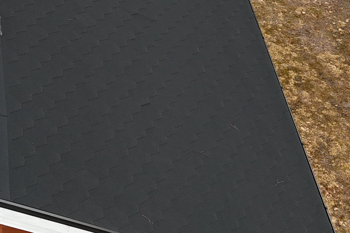 Huopakaton ja bitumikaton korjaus Angelniemessä – kestävä ratkaisu katollesi 